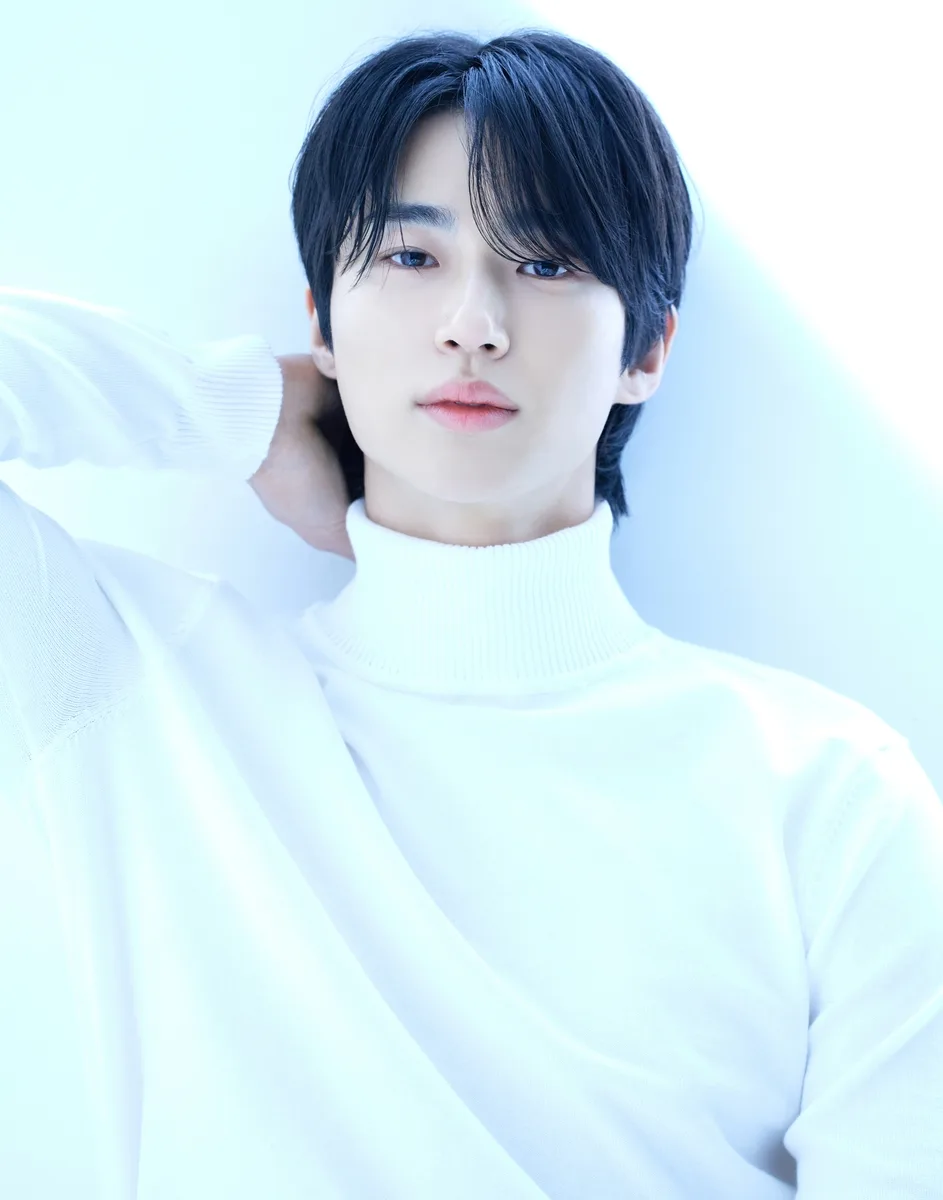 Portrait of South Korean actor Byeon Woo-Seok
