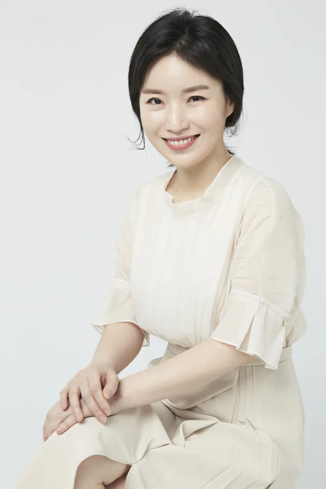 Portrait of South Korean actress Park Sung-Yeon