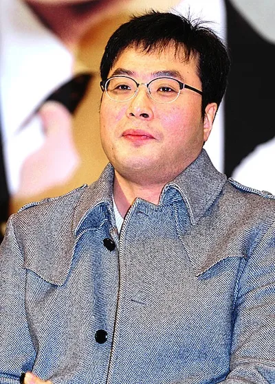 Hwang Jo-Yoon portrait photo