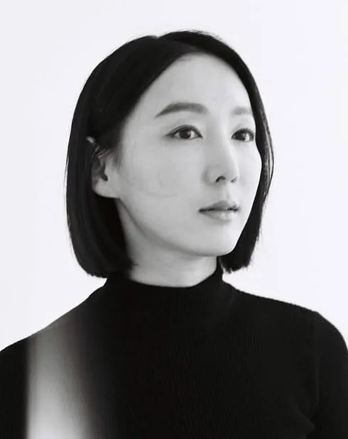 Portrait photograph of Park Hee-Kyung