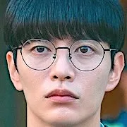 Lee Min-Ki portraying Cha Yeon-Ho.