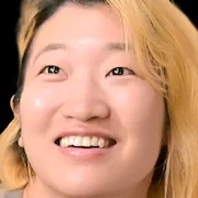 Nau Namba cast member portrait