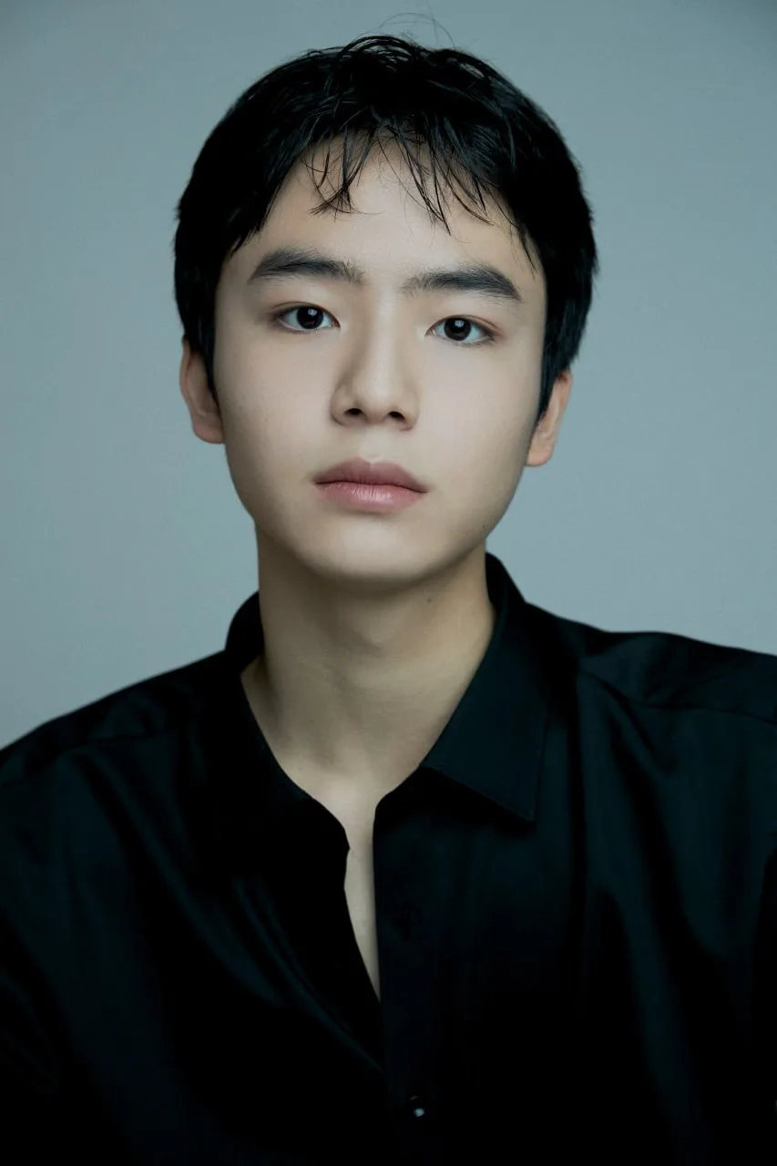 Moon Woo-Jin portrait photo