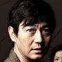Actor Park Yong-woo