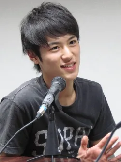 Arata Horii portrait photograph