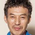 Kim Kap-Soo as Lee Dong-Chool