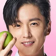 Actor Shin Dong-Wook