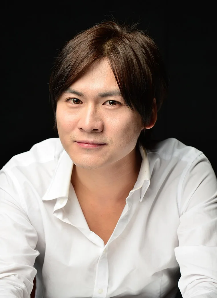 Lim Young-Woo portrait profile photograph