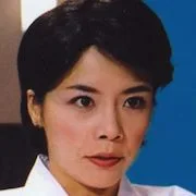 Actress Shin Yi