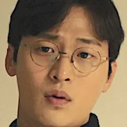 Oh Dong-Min as Woo-Seok