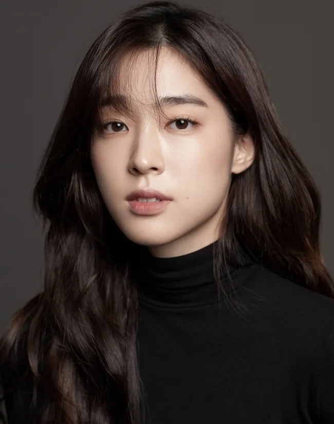 Portrait of South Korean actress Choi Sung-Eun