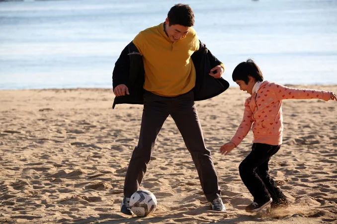 Scene from the film Fly Penguin