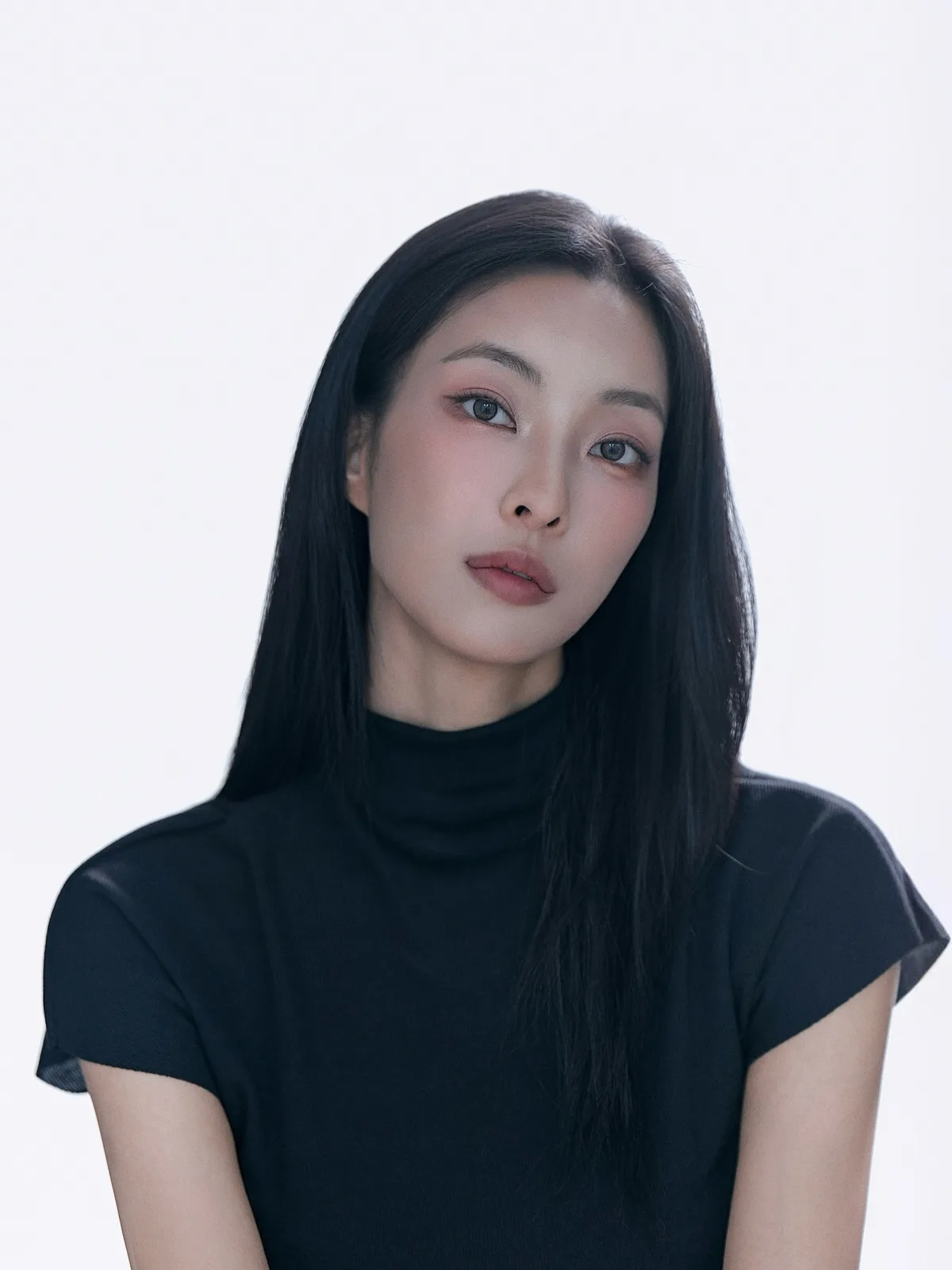 Portrait of actress Mori.U, born Kim Yoo Mo Ri in 1992.
