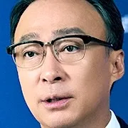 Actor Lee Sung-Min