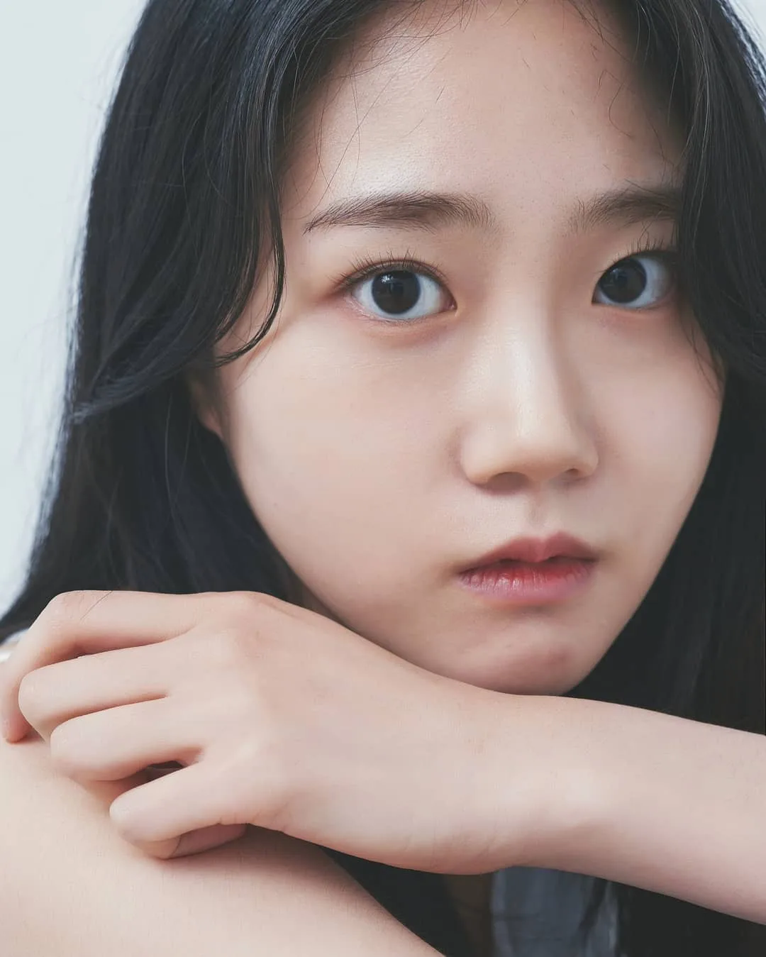 Portrait of actress Lee Do-Hye