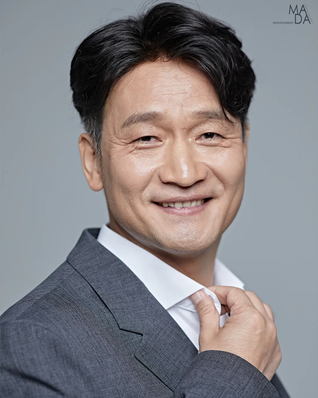 Portrait photo of actor Kim Jung-Ho