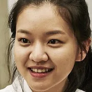 Ko Ah-sung as Park Joo-mi