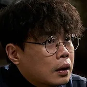 An Se-ha as Chief Kim