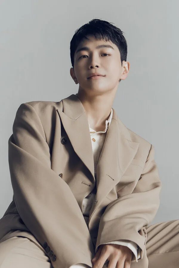 Do Geon-Wu promotional photograph from 1991