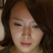 Actress Kim Min-Kyung