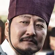 Song Kang-ho as Nae-kyung