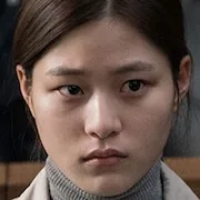 Lee Soo-kyung as Im Mi-ra