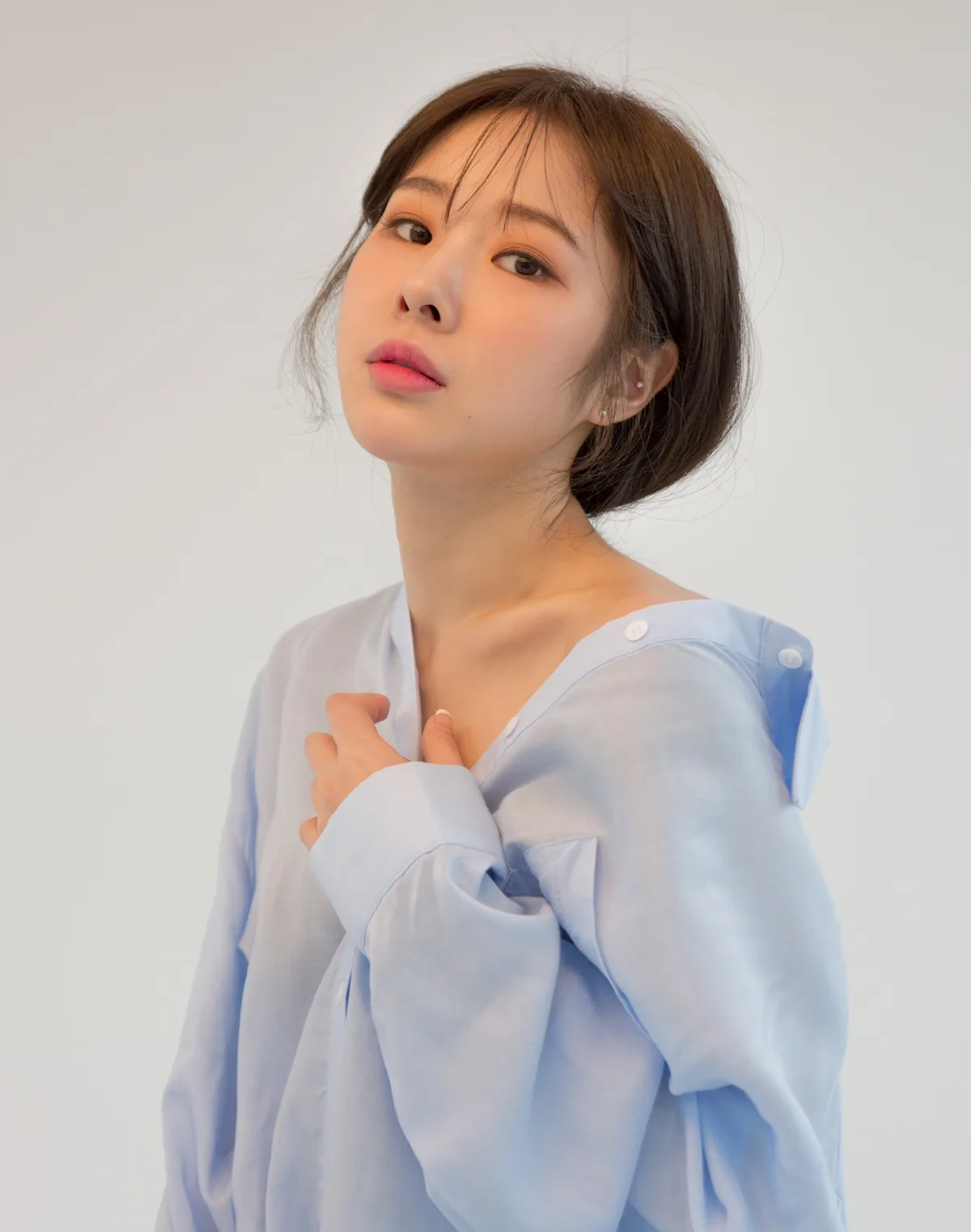 Portrait of actress You Chae-Eun