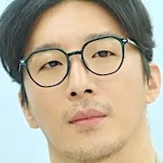 Dong Hyun-Bae