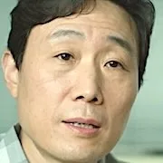 Actor Shin Mun-Sung
