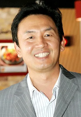 Portrait of South Korean actor Cha Kwang-Soo