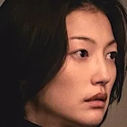Actress Lee El