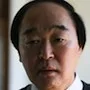 Jang Gwang as the headmaster