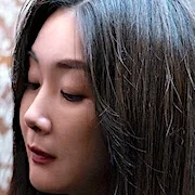 Choi Ji-woo as Hyun-jung