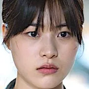 Lee Soo-Kyung as Kim Seo-Hee