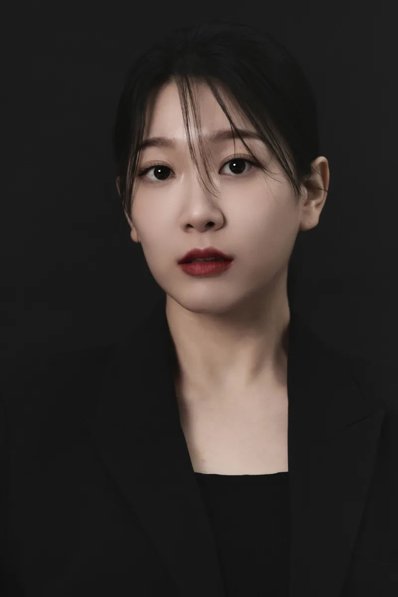 Portrait photograph of Jang Yi-Seo
